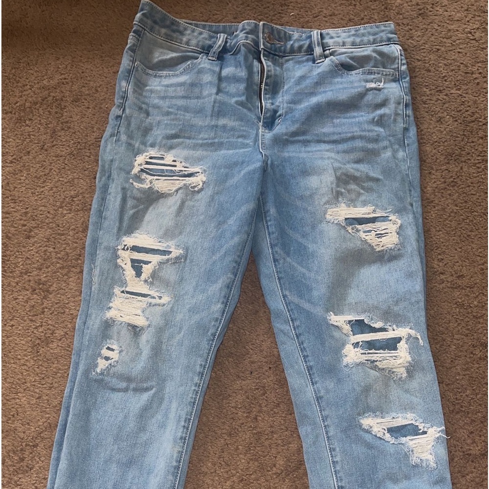 American Eagle distressed jeans. Size 14 Xlong